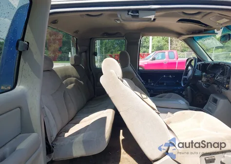 2000 GMC Sierra 1500 Sle z USA, uszkodzony, nr VIN 2GTEC19T5Y1320480